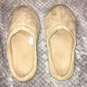 Tan Slippers with Arch Support